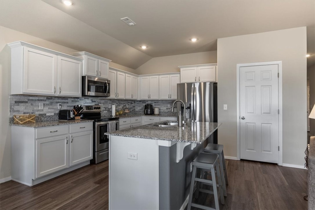 Walnut Hill Sub Ph I Pea Ridge - Residential