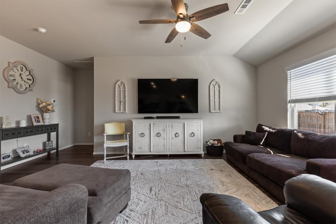 Walnut Hill Sub Ph I Pea Ridge - Residential