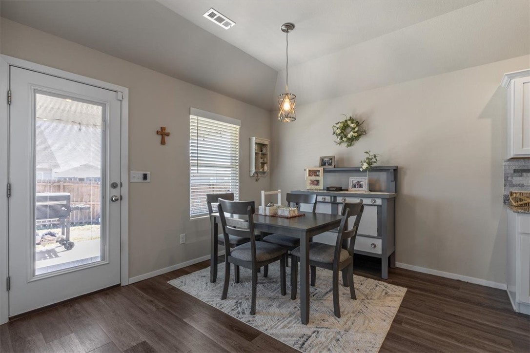 Walnut Hill Sub Ph I Pea Ridge - Residential