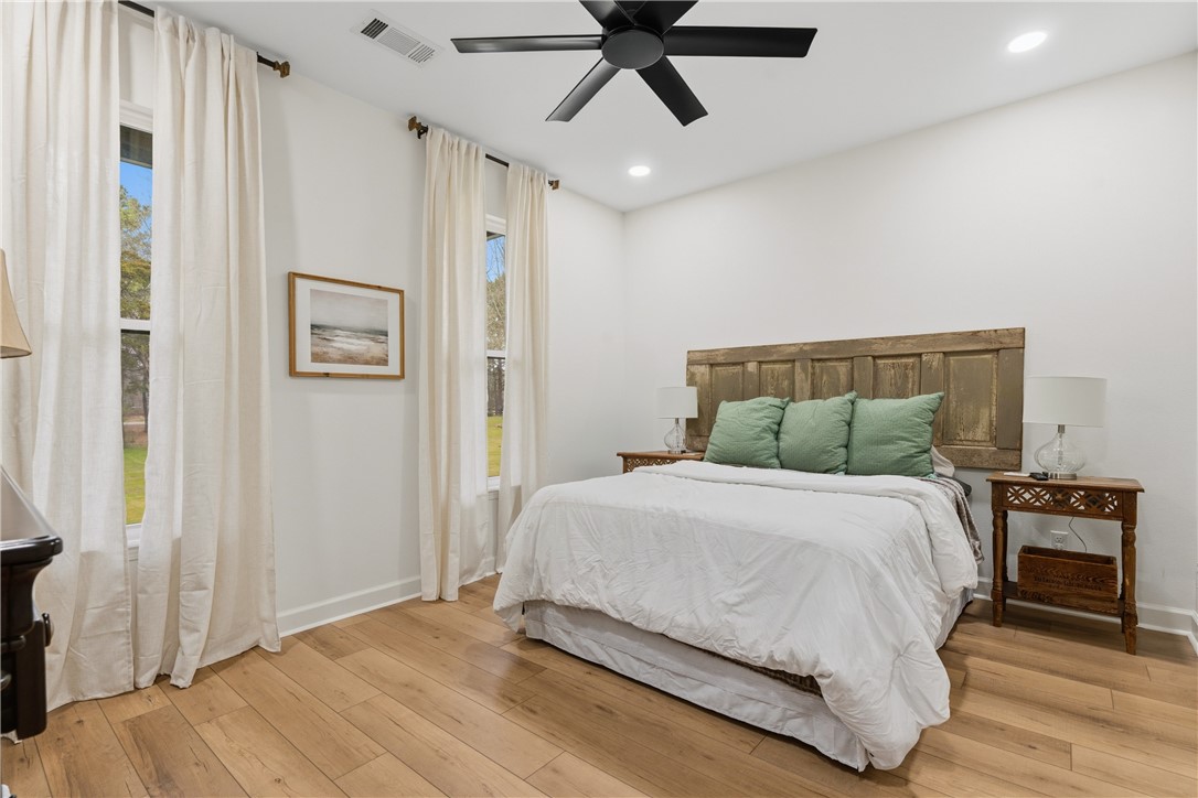 Metes and Bounds - Residential