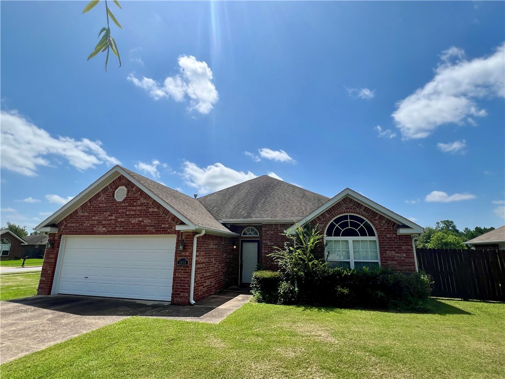 View Fayetteville, AR 72704 property