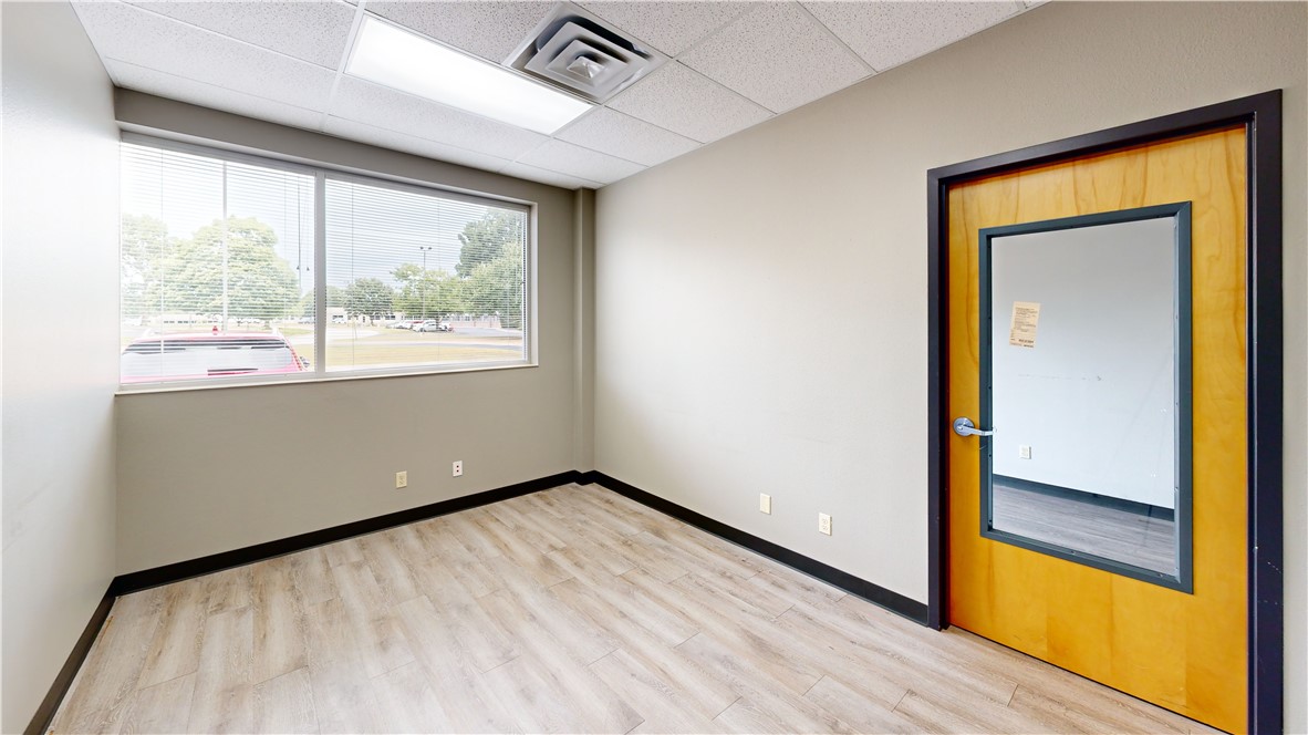 Beau Terre Sub Bentonville - Commercial Lease