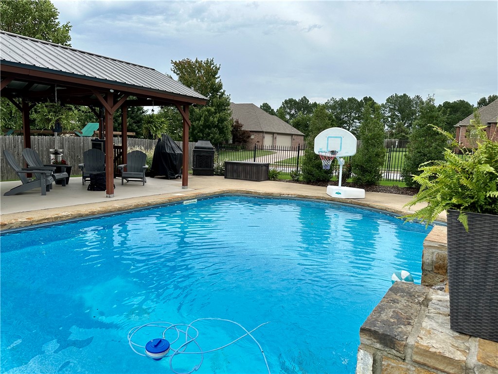 Estates At Brush Creek - Residential