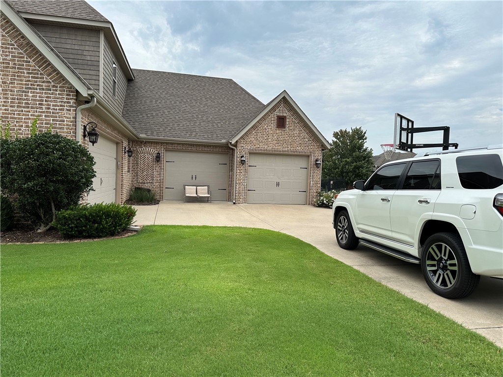 Estates At Brush Creek - Residential