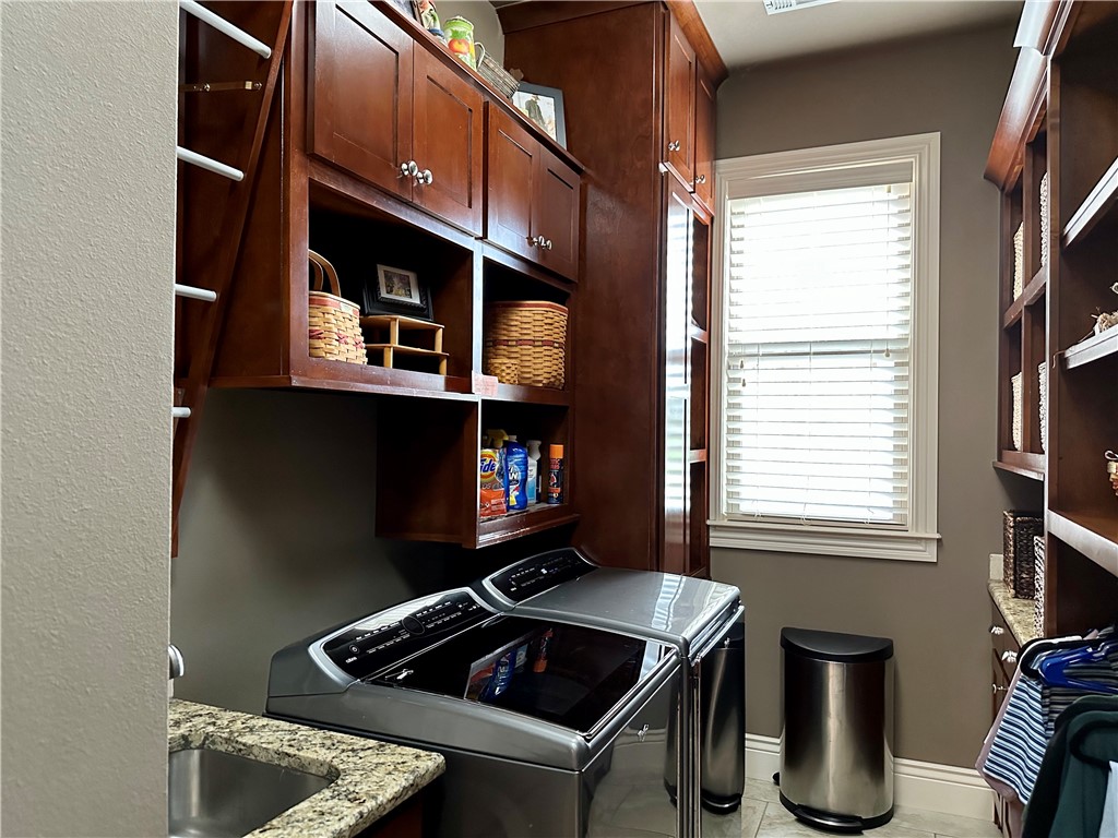 Estates At Brush Creek - Residential