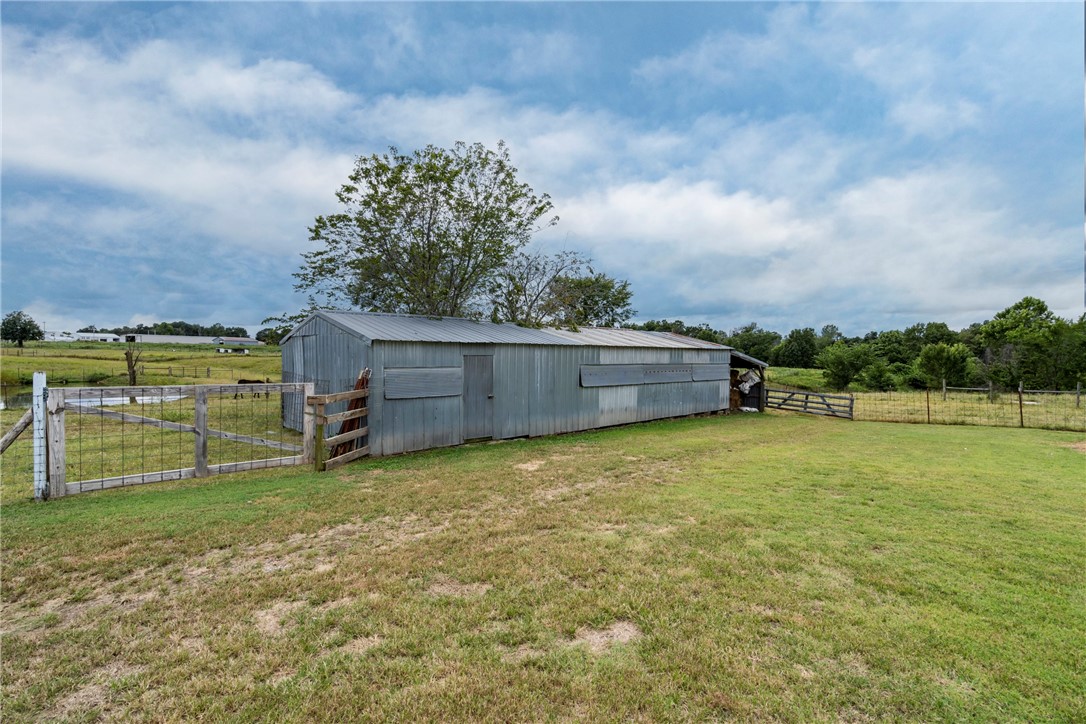 03-20-32-Gravette - Residential