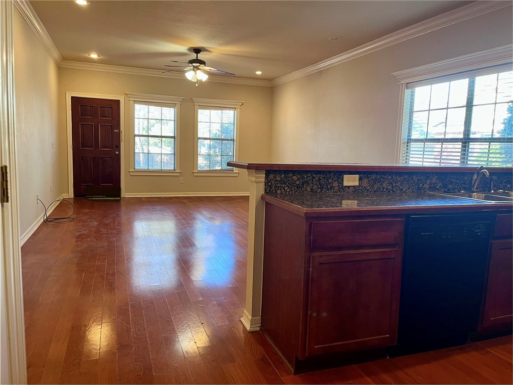 Holiday Hills Cottages Hpr - Residential