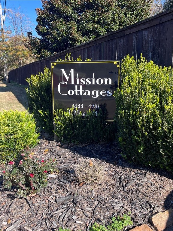 Holiday Hills Cottages Hpr - Residential