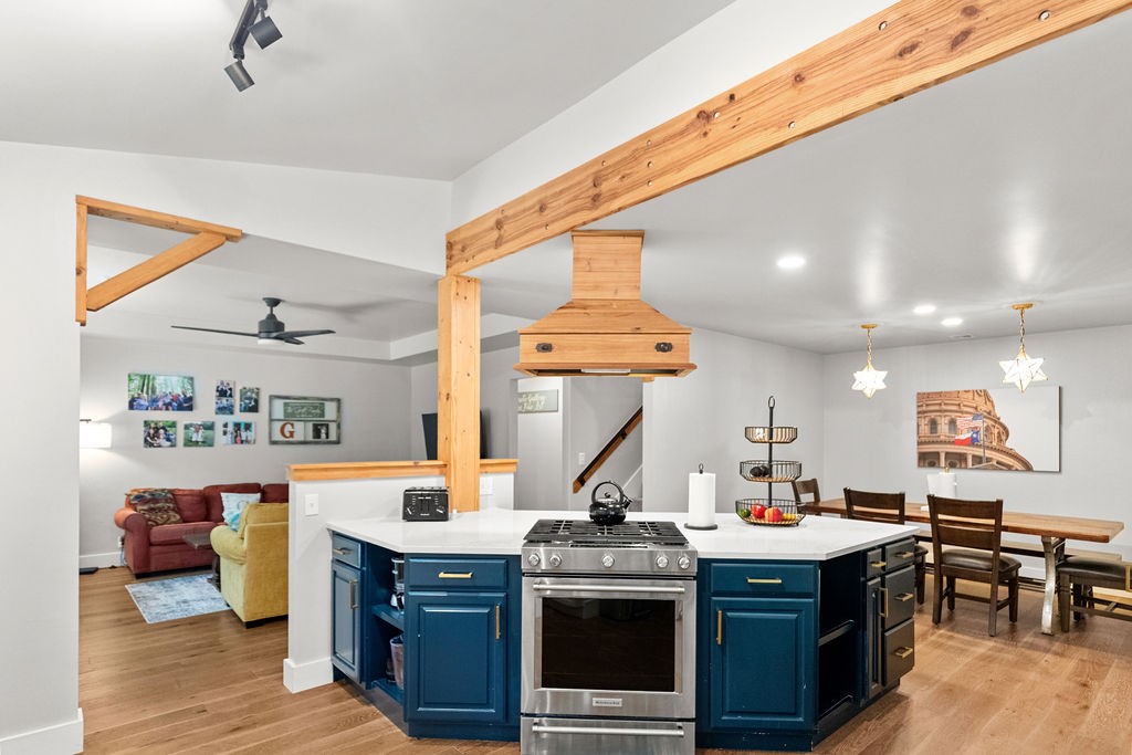 Woodridge Manor Rurban - Residential