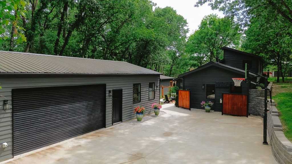 Woodridge Manor Rurban - Residential