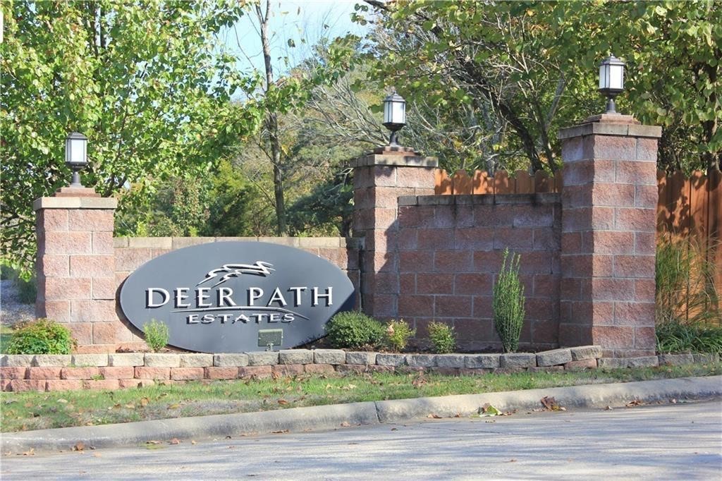 Deerpath Estates, Ph II - Land