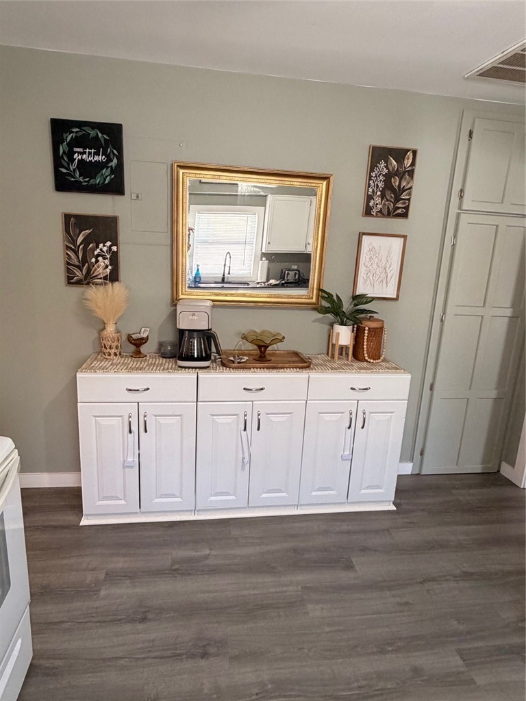 J L Shinn - Residential