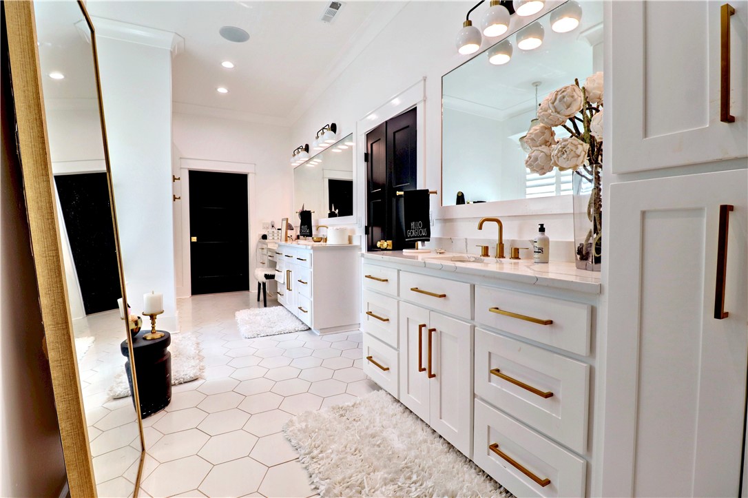 Meadows, The-Little Flock - Residential