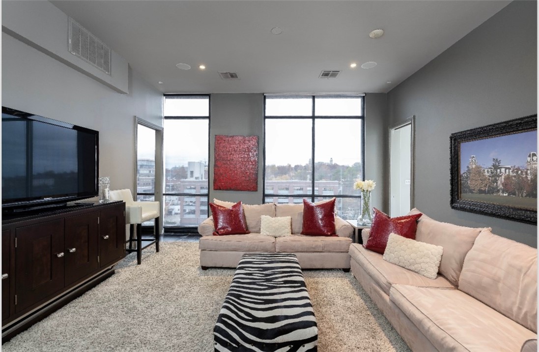 Legacy Building - Residential Lease