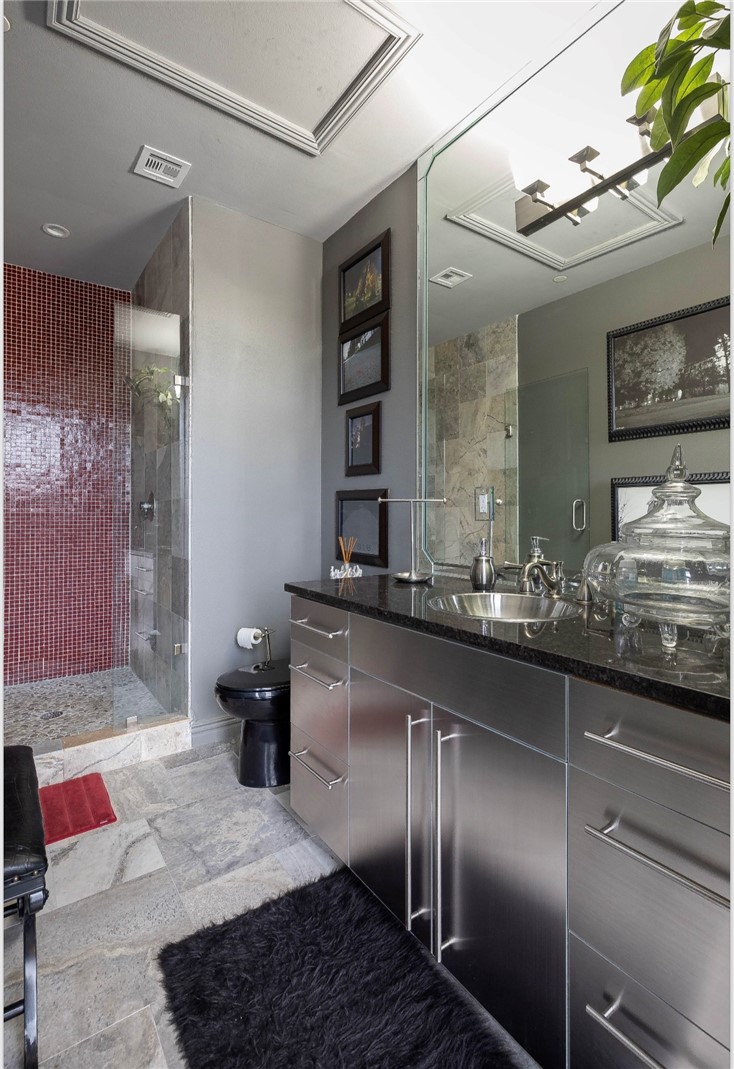 Legacy Building - Residential Lease