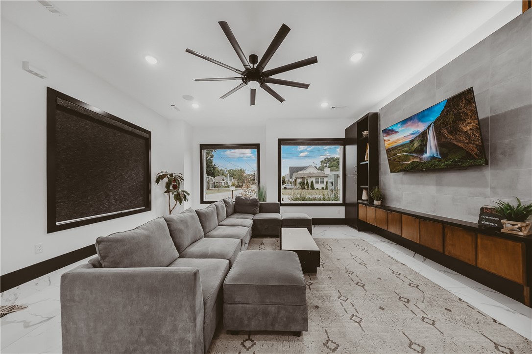 30-20-30-BENTONVILLE - Residential