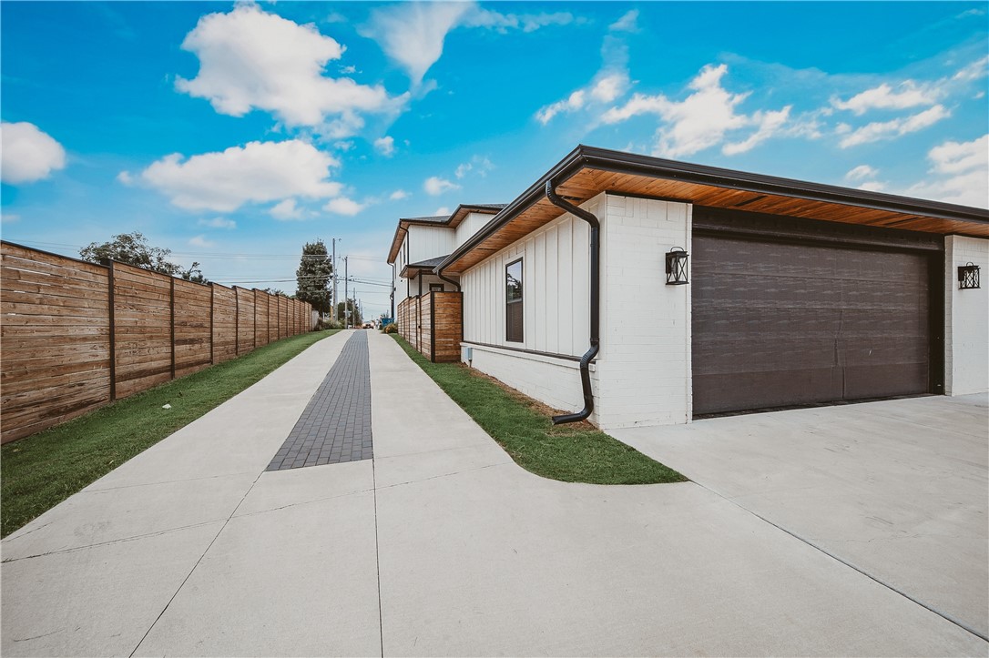 30-20-30-BENTONVILLE - Residential