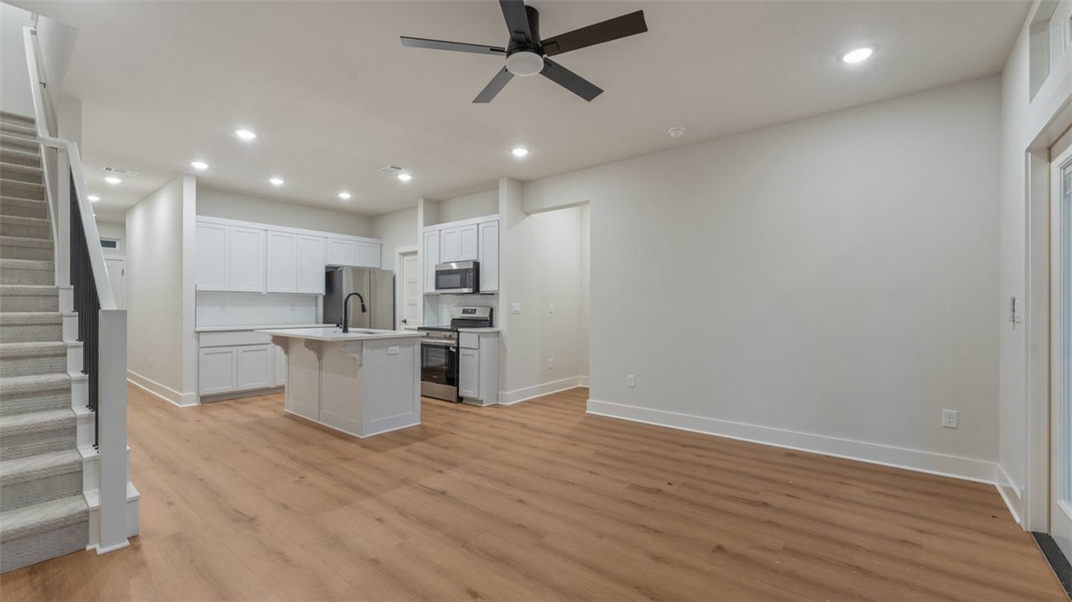 CRYSTAL COVE PH I - Residential