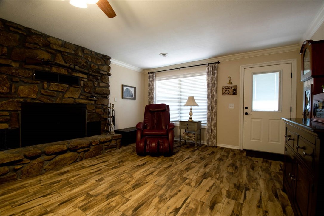 06-19-31 Centerton - Residential