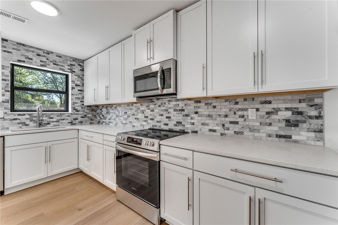 Turtle Creek Place Unit 1 Rogers - Residential