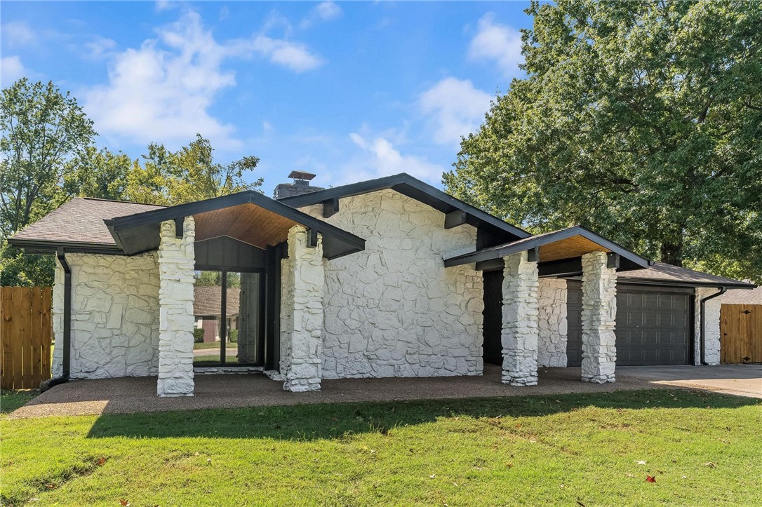 Turtle Creek Place Unit 1 Rogers - Residential