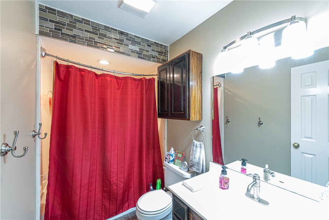 Elkins Outlots - Residential