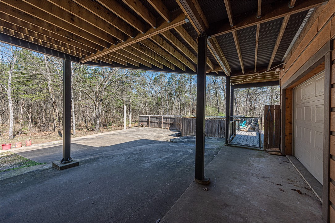 Elkins Outlots - Residential