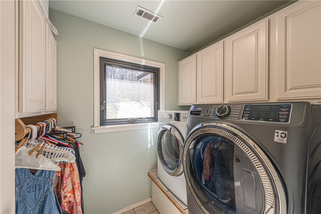 Elkins Outlots - Residential