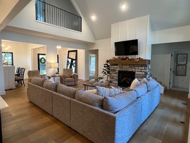 Mountain View Manor - Residential