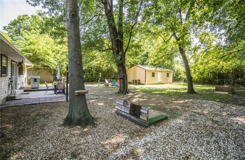 8-16-30 Fayetteville Outlots - Residential Lease