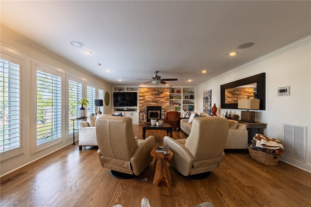 Rivercliff - Residential