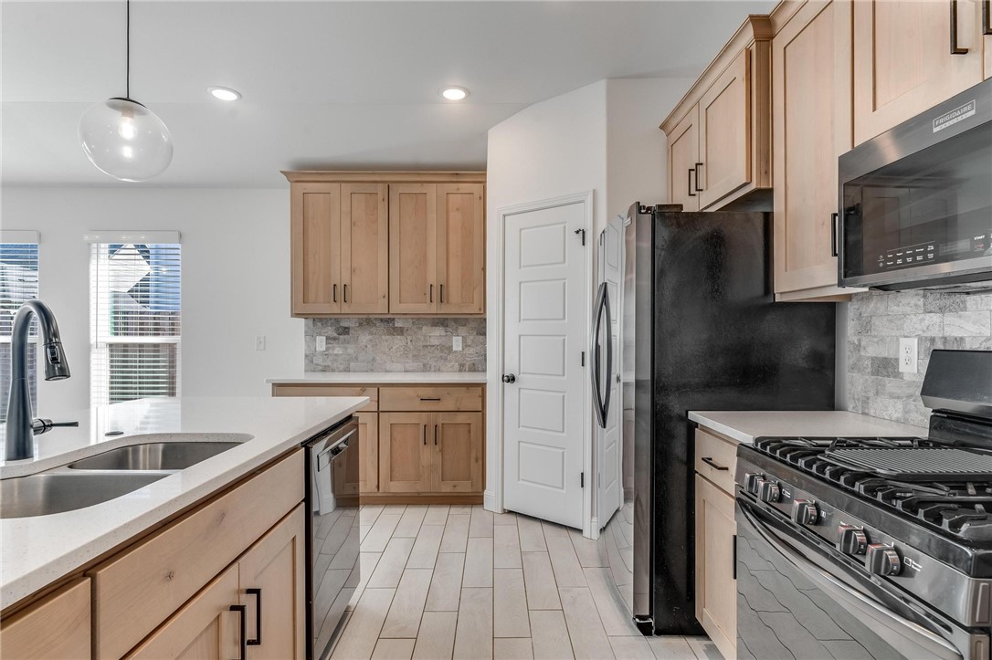 Prairie Brook Sub Ph 3 Centerton - Residential Lease