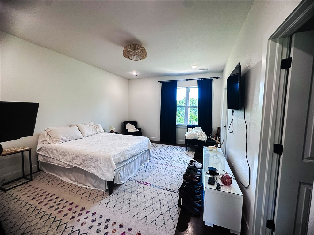 04-20-32-RURAL - Residential