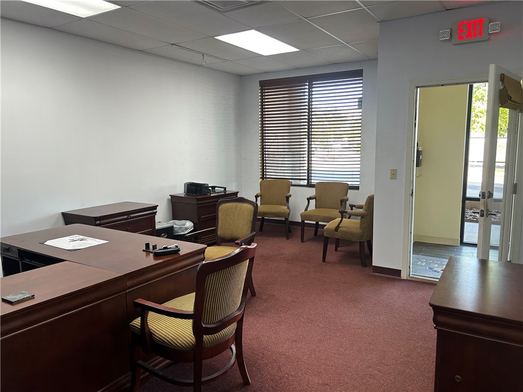 Glenwood Shopping Center - Commercial Lease