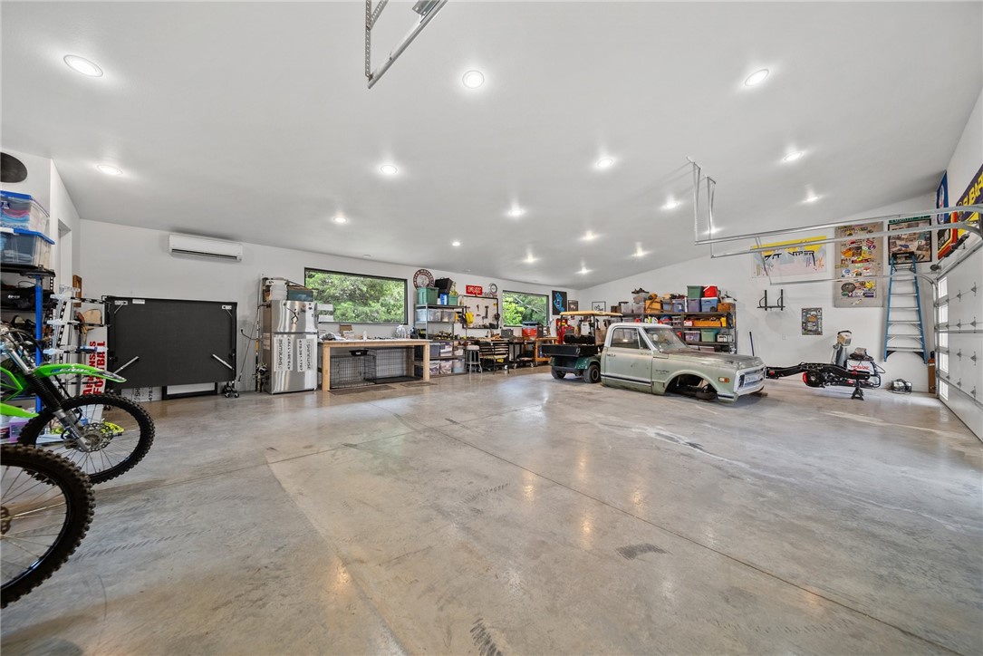 35-20-28-RURAL - Residential