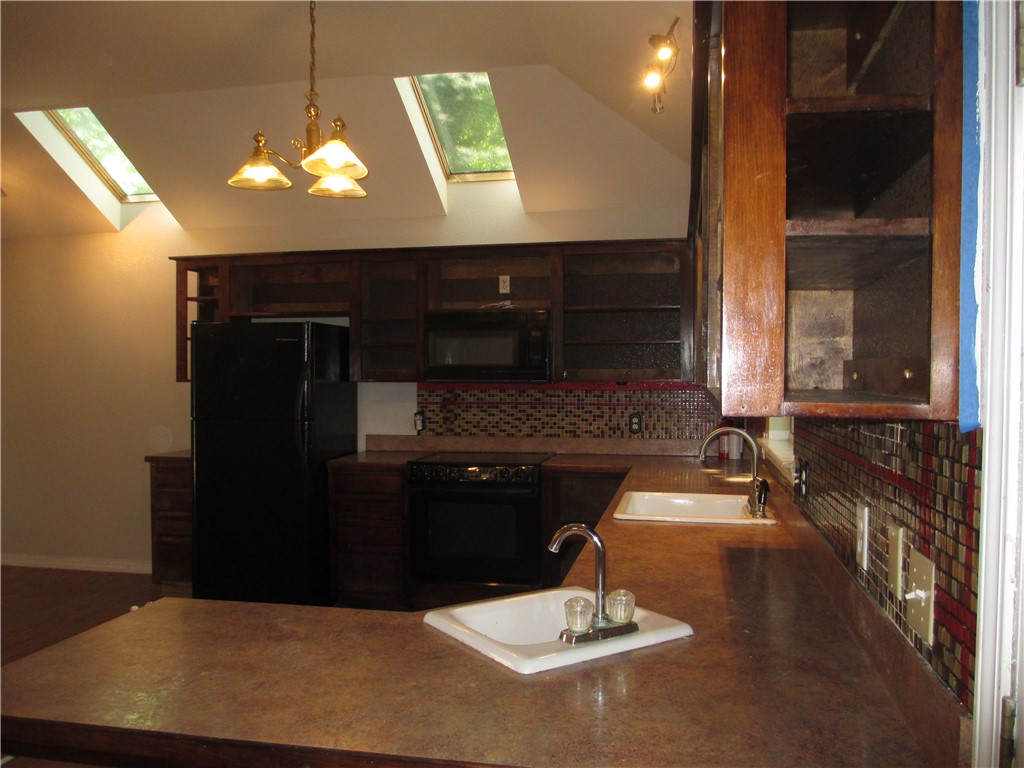 Unit 11 Holiday Island - Residential