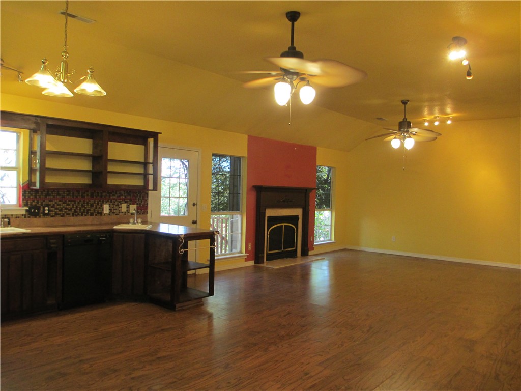 Unit 11 Holiday Island - Residential