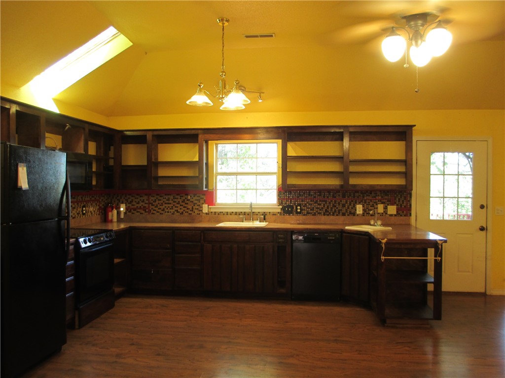 Unit 11 Holiday Island - Residential