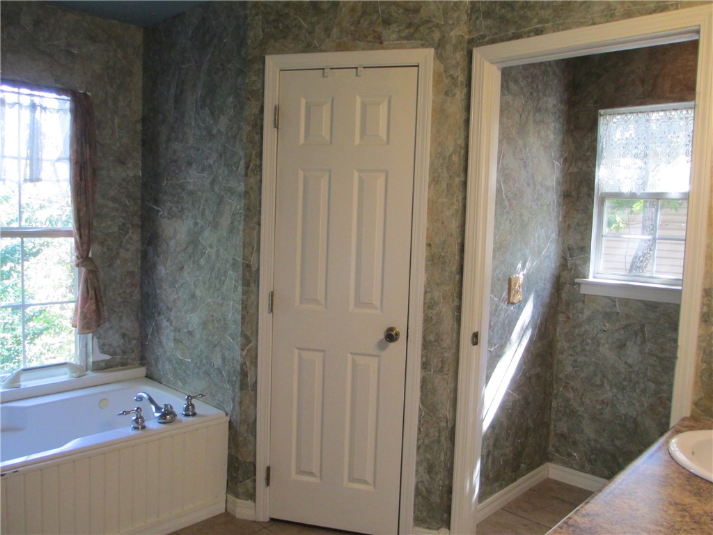 Unit 11 Holiday Island - Residential