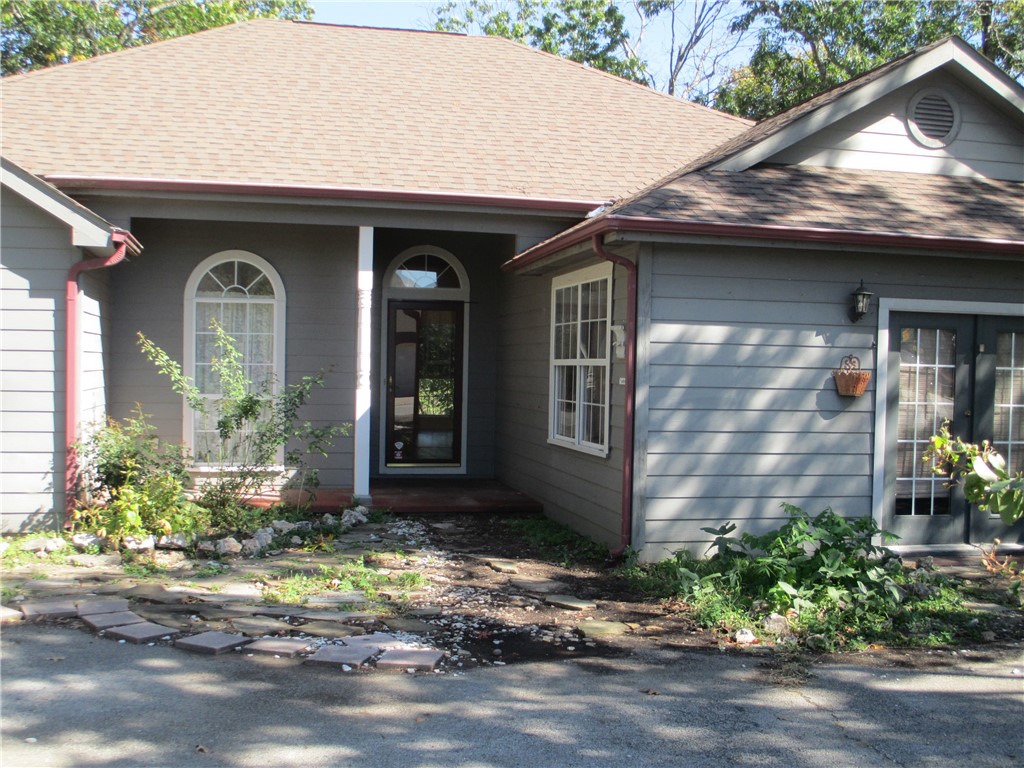 Unit 11 Holiday Island - Residential