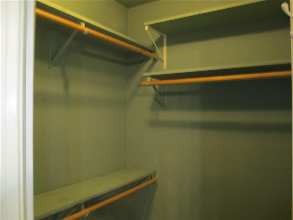 Unit 11 Holiday Island - Residential