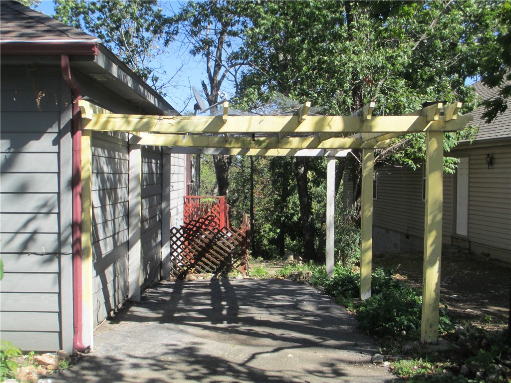 Unit 11 Holiday Island - Residential