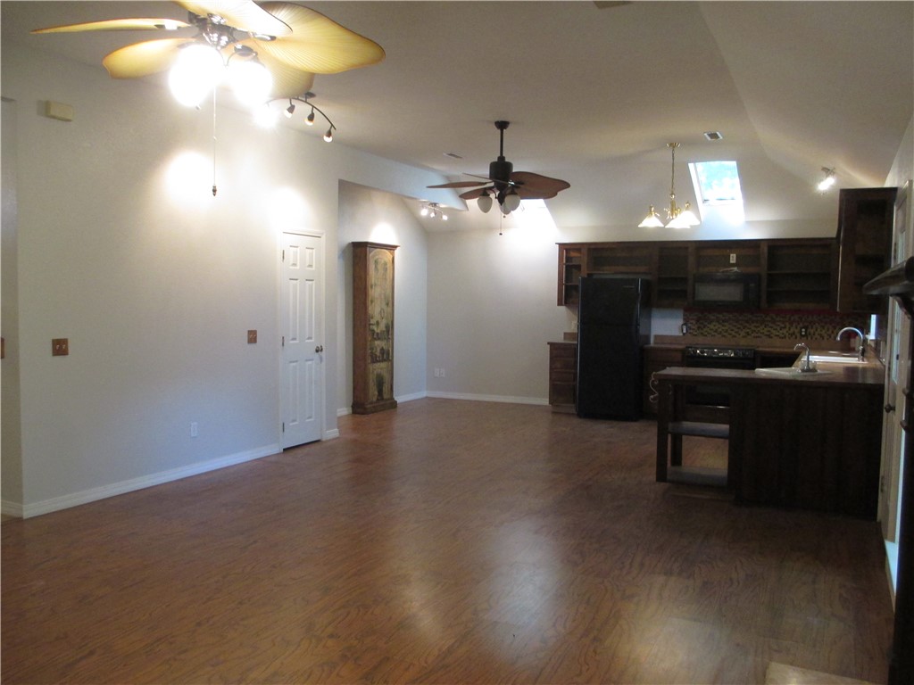 Unit 11 Holiday Island - Residential