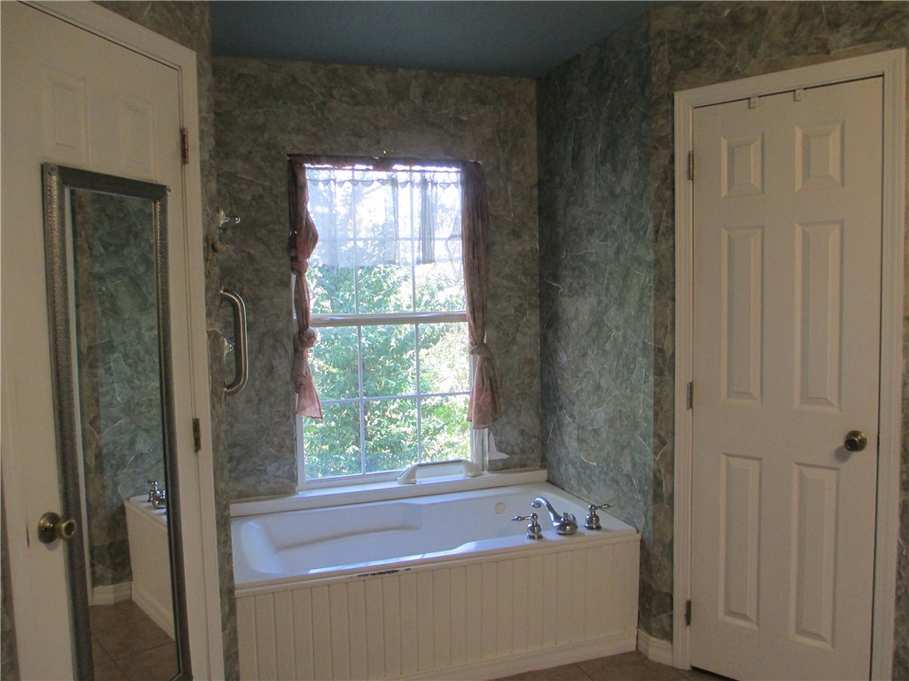 Unit 11 Holiday Island - Residential