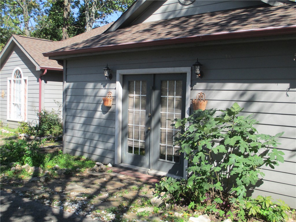 Unit 11 Holiday Island - Residential