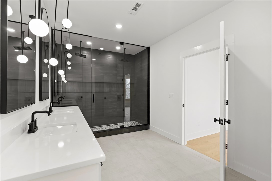 ABERDEEN SUB-BVV - Residential