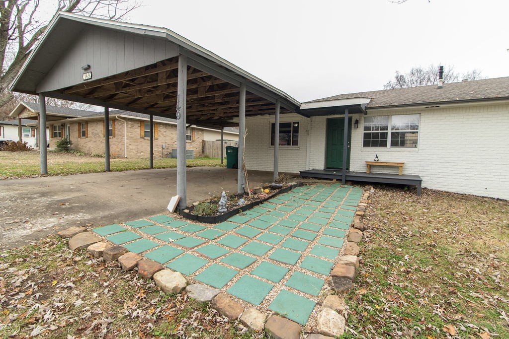 SUBURBAN HOMES S/D - Residential