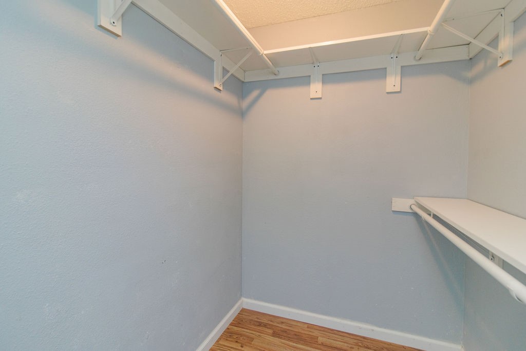 SUBURBAN HOMES S/D - Residential