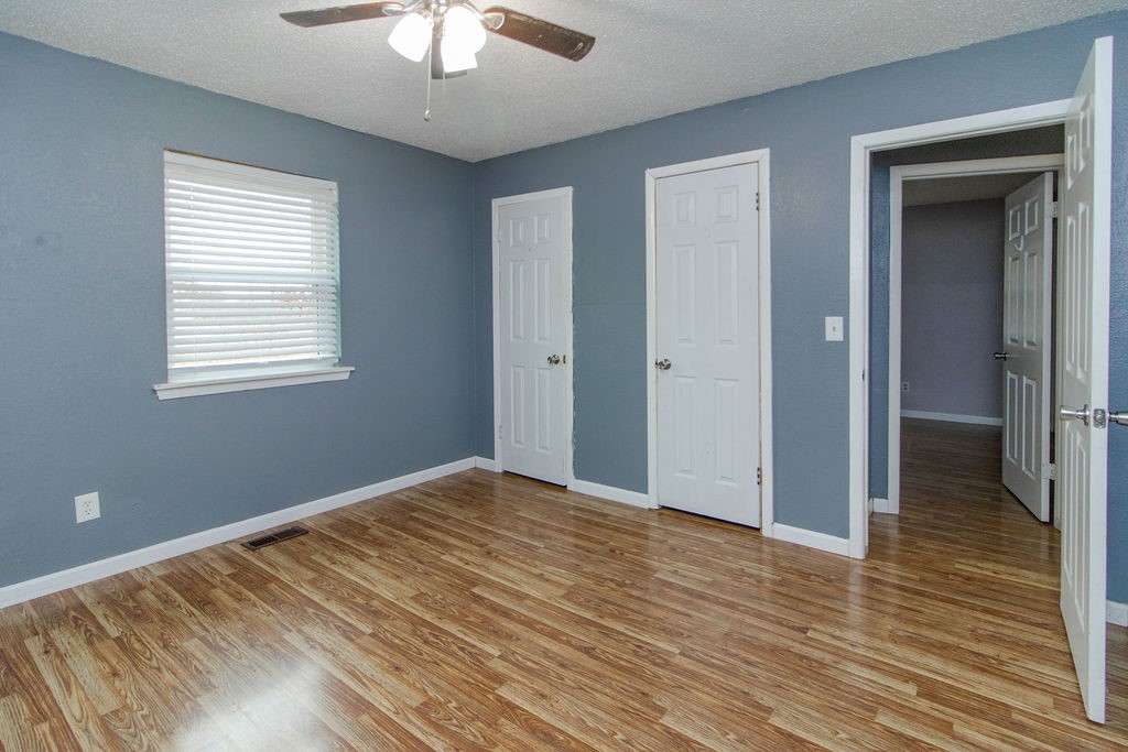 SUBURBAN HOMES S/D - Residential