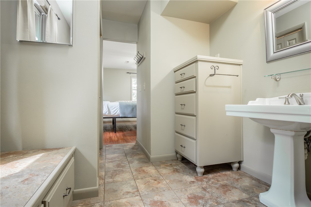 Ozark Acres Cave Springs - Residential